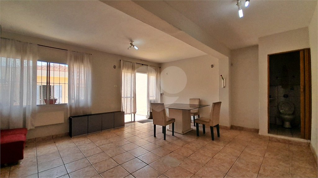 Casa Térrea à venda com 3 quartos em Vila Gustavo, São Paulo, SP