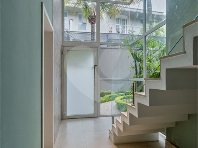 Casa à venda com 4 suítes no condomínio Vila de Palme, São Paulo - SP