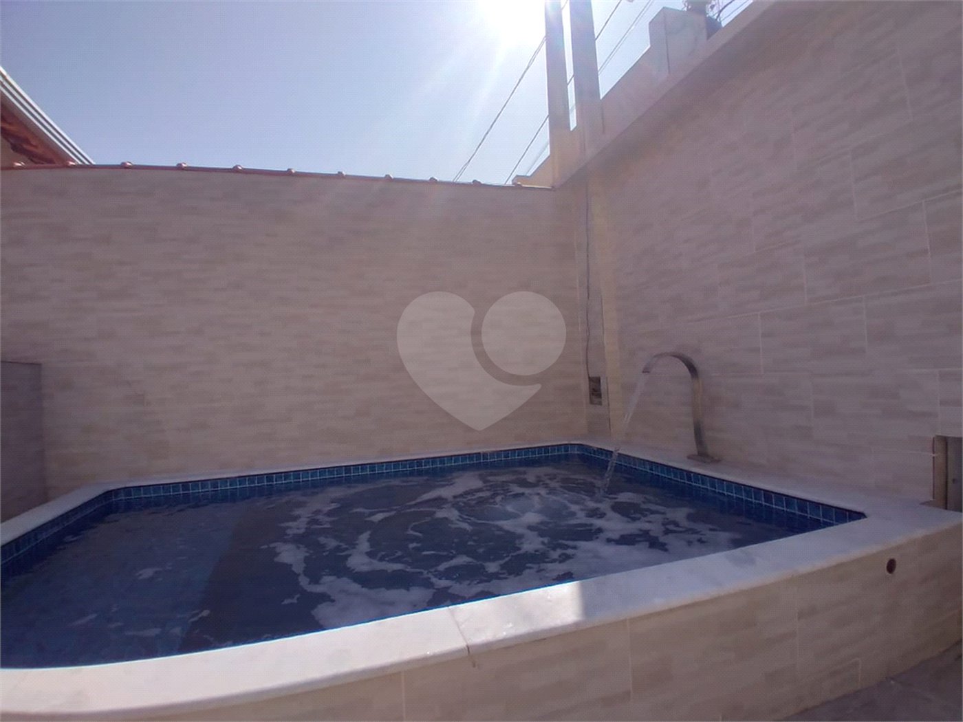 Casa Térrea à venda com 2 quartos, sendo 1 suíte, em Florida Mirim, Mongaguá, SP