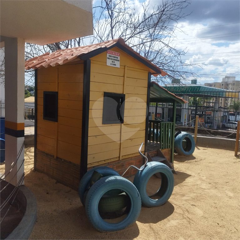 Apartamento à venda com 2 quartos, sendo 1 suíte,  em Estância Itaguaí, Caldas Novas, GO