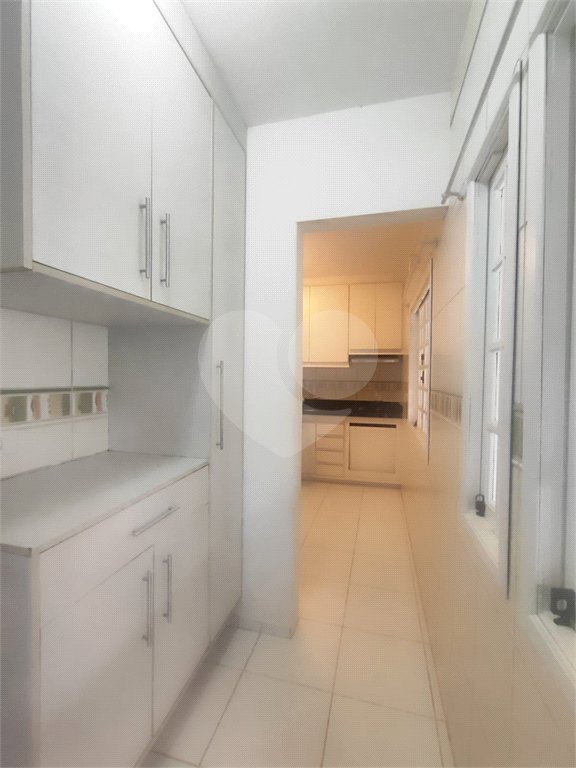 Casa à venda com 4 quartos, sendo 1 suíte, em Ivoturucaia, Jundiaí, SP