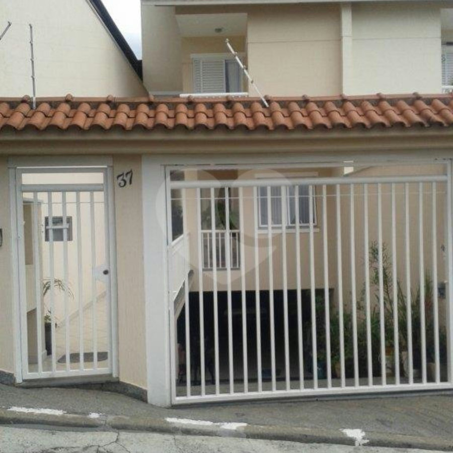 Casa à venda com 3 quartos, sendo 1 suíte, em Parque Vitória, São Paulo, SP