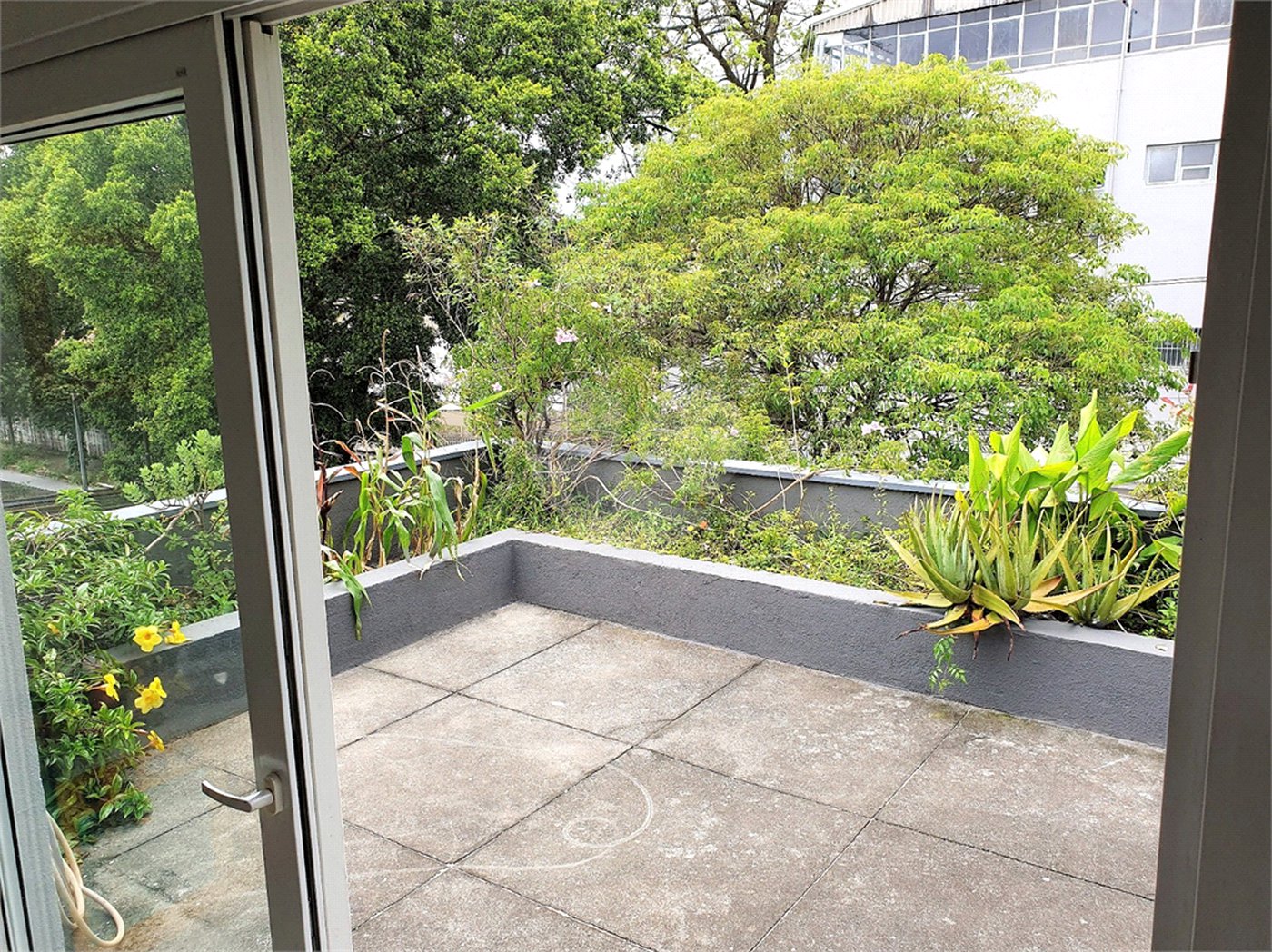 Casa à venda com 6 quartos, sendo 4 suítes, em Bosque da Saúde, São Paulo, SP