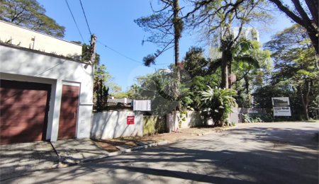 Terreno à venda com 1 suíte em Alto da Boa Vista, São Paulo, SP