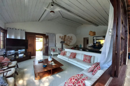 Casa à venda com 4 quartos em Manguinhos, Armação dos Búzios, RJ