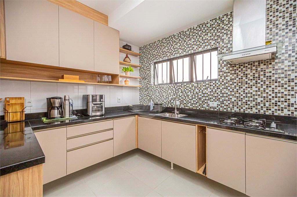 Casa à venda com 5 quartos, sendo 1 suíte,  em Chácara Inglesa, São Paulo, SP