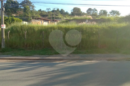 Terreno à venda com 1 quarto no Centro, Nazaré Paulista, SP