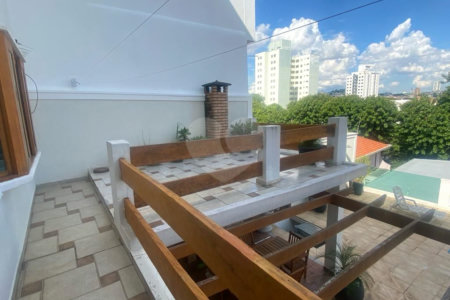 Sobrado à venda com 3 quartos, sendo 1 suíte, em Jardim São Paulo(zona Norte), São Paulo, SP