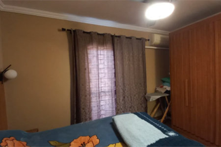 Casa à venda com 3 quartos, sendo 1 suíte, em Jardim Esmeralda, São Paulo, SP