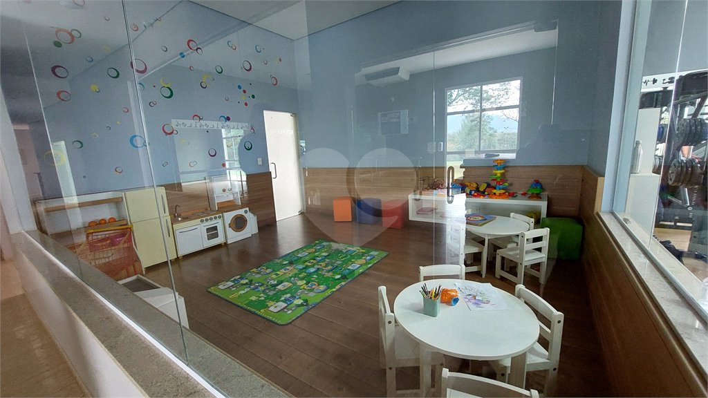 Casa à venda ou para alugar com 4 quartos, sendo 3 suítes, no condomínio Figueira Garden, Atibaia - SP