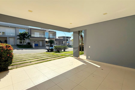 Casa à venda ou para alugar com 4 quartos, sendo 1 suíte, no condomínio Jardim Residencial Dona Lucilla, Indaiatuba - SP
