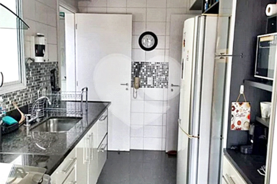 Apartamento à venda com 3 suítes em Santana, São Paulo, SP