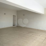 Excelente sobrado com piscina e churrasqueira