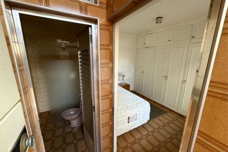 Casa à Venda no Bosque da Saúde com 271m², 3 Dormitórios, 1 Suíte e 4 Vagas