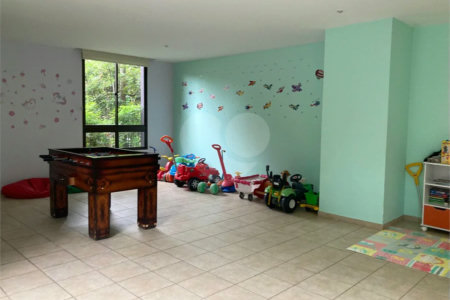 Apartamento Mobiliado no Alto da Boa Vista, com churrasqueira na varanda , 3 suítes e próximo ao Metro