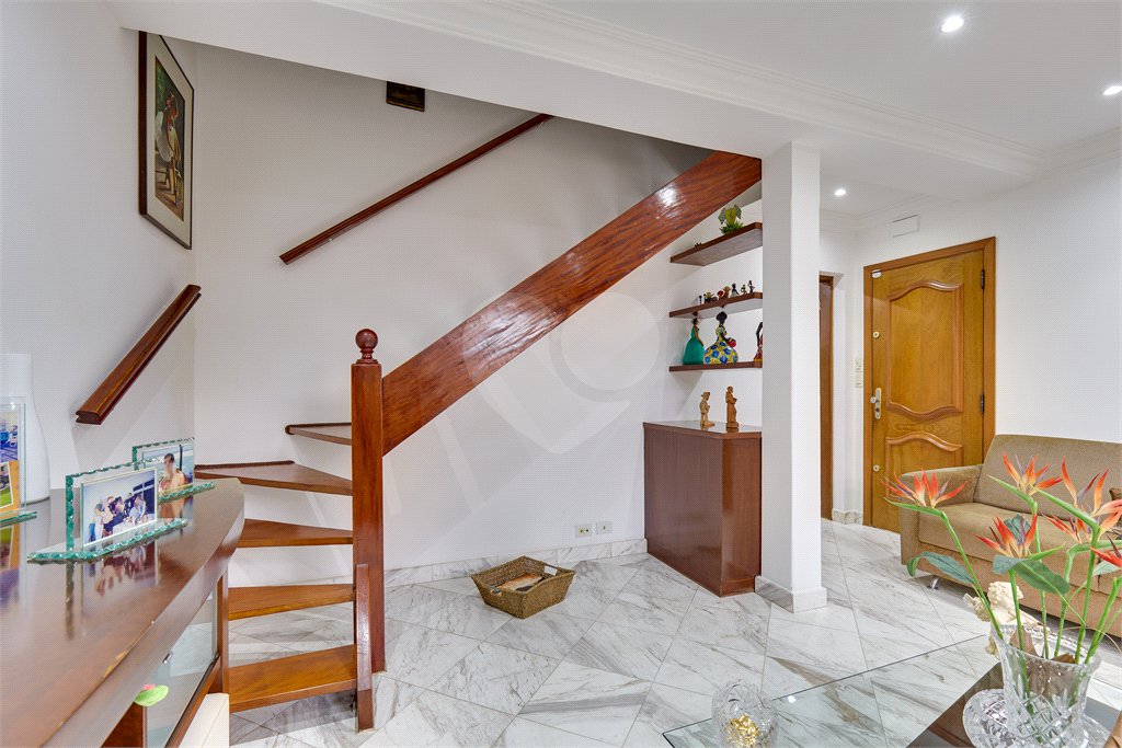 Casa à venda com 3 quartos em Campo Grande, São Paulo, SP