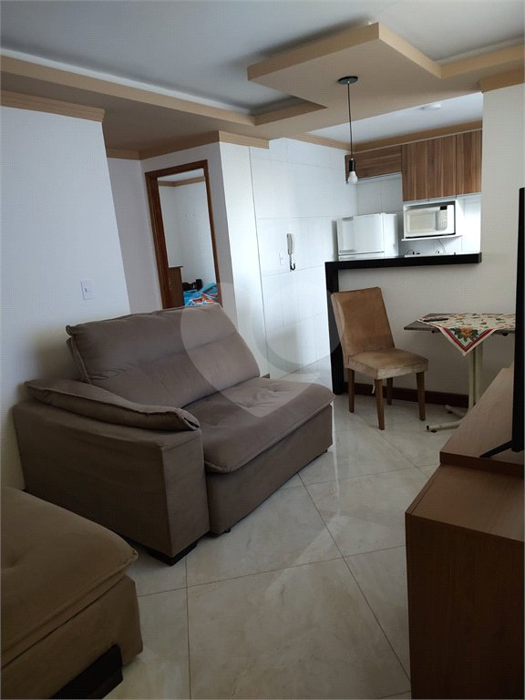 Apartamento no condomínio Monte Everest dispondo de 48m²