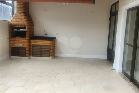 Casa à venda com 4 quartos, sendo 2 suítes,  no condomínio Lake Louise, São Paulo - SP