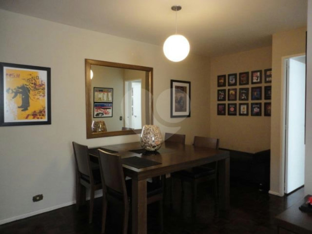 Apartamento à venda com 3 quartos, sendo 1 suíte,  em Moema, São Paulo, SP