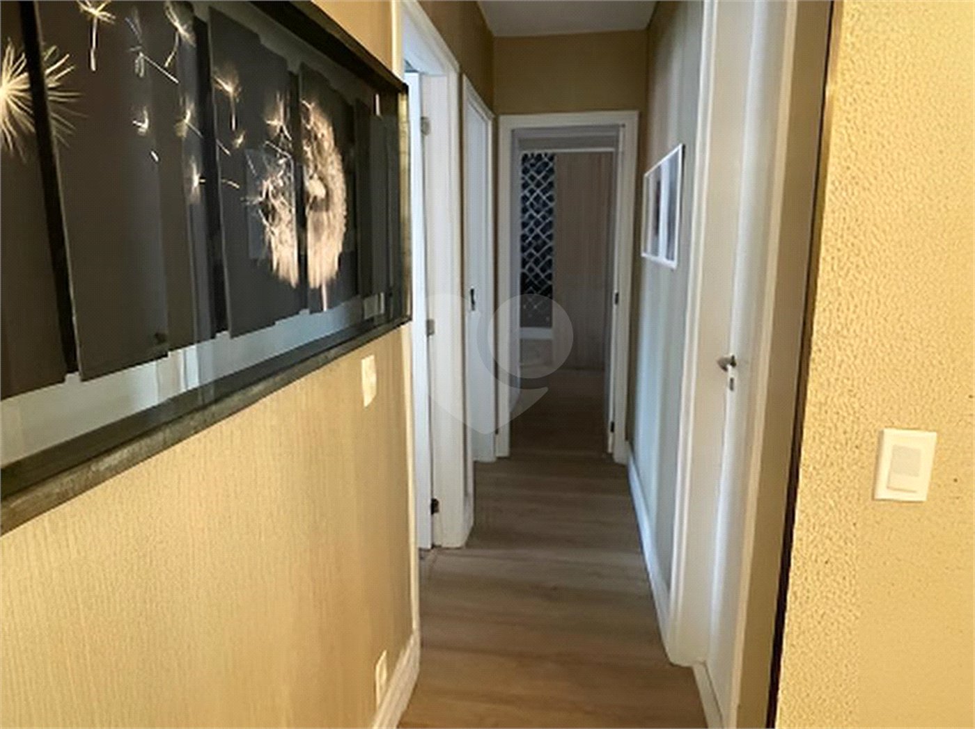 Apartamento à venda com 3 quartos, sendo 1 suíte, em São Bento, Cabo Frio, RJ
