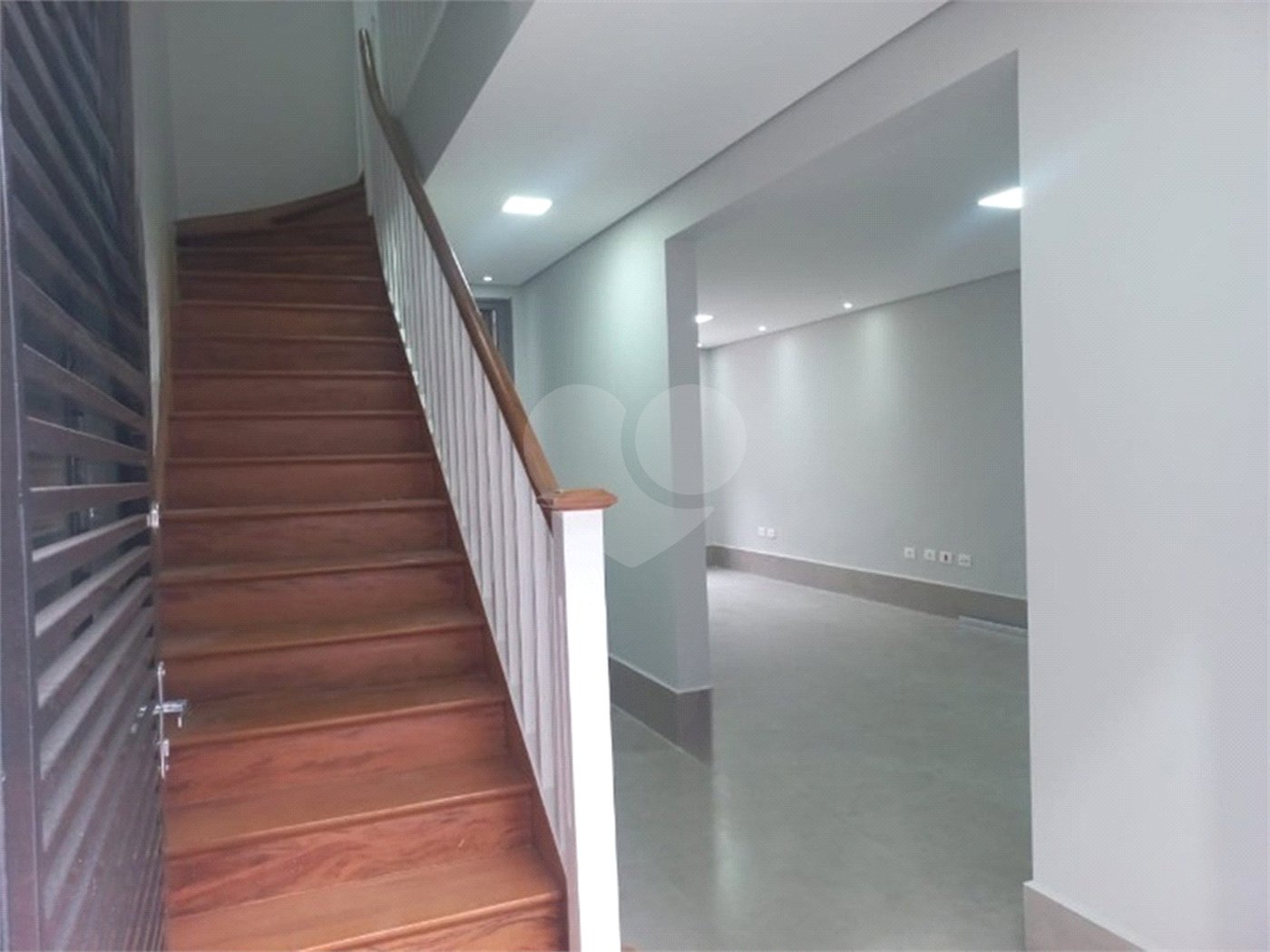 Sobrado para alugar com 3 quartos em Santana, São Paulo, SP