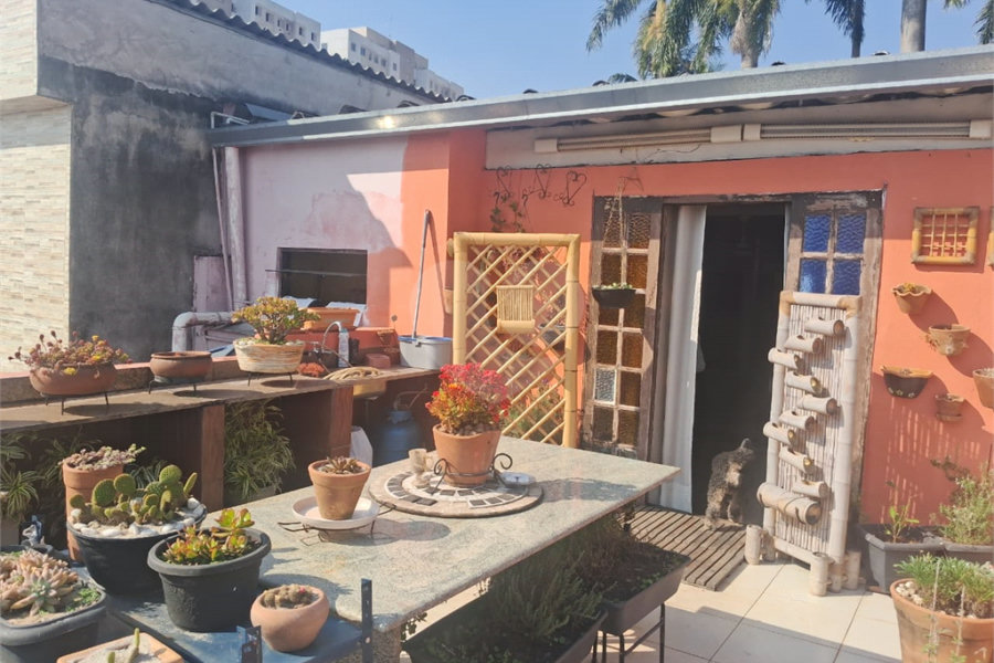 Sobrado à venda com 4 suítes em Vila Portuguesa, São Paulo, SP