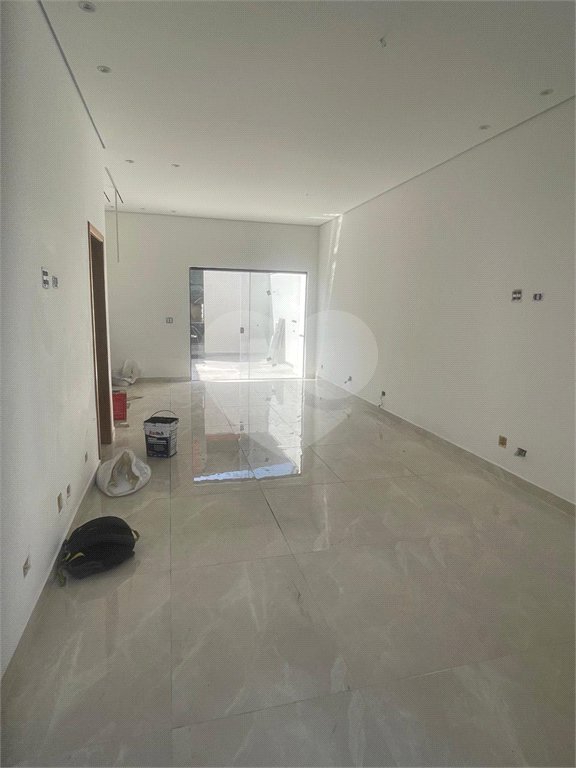 Casa à venda com 3 quartos, sendo 1 suíte,  em Jardim São Pedro, Mogi das Cruzes, SP
