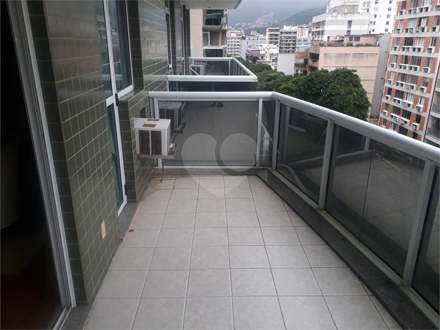 Apartamento à venda com 4 quartos, sendo 1 suíte, em Tijuca, Rio de Janeiro, RJ