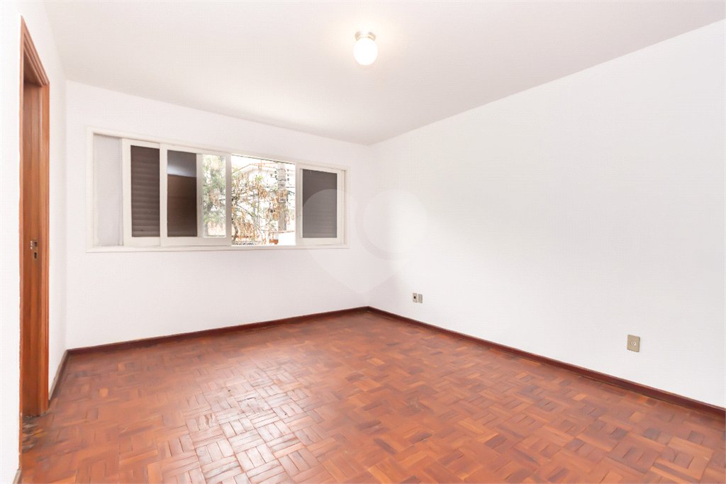 Casa à venda com 3 quartos, sendo 1 suíte, em Vila Mascote, São Paulo, SP