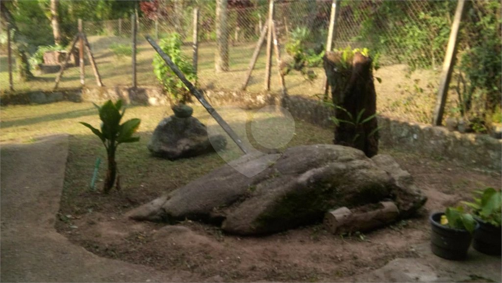 Chácara à venda com 4 quartos no Centro, Mogi das Cruzes, SP
