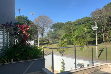 Casa à venda com 4 quartos, sendo 1 suíte, no condomínio Ibiaram, Itupeva - SP