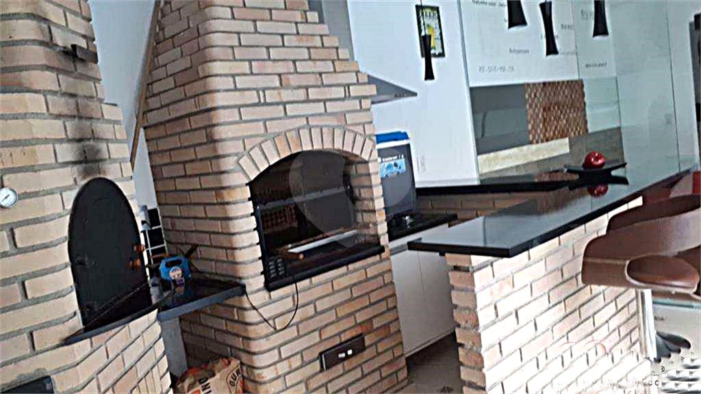 Casa à venda com 4 quartos, sendo 2 suítes, no condomínio Cond Residencial Villagio da Serra, São Paulo - SP