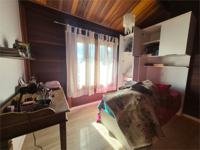 Casa Térrea à venda com 3 quartos, sendo 1 suíte,  em Serra da Cantareira, Mairiporã, SP