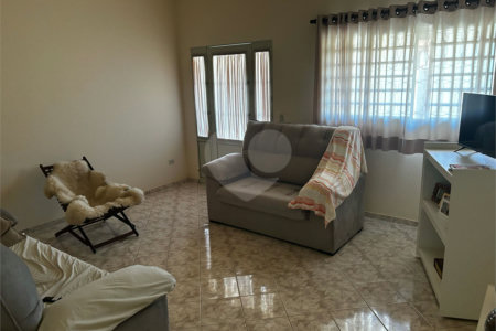 Casa à venda com 2 quartos, sendo 1 suíte,  em Chapadinha, Itapetininga, SP