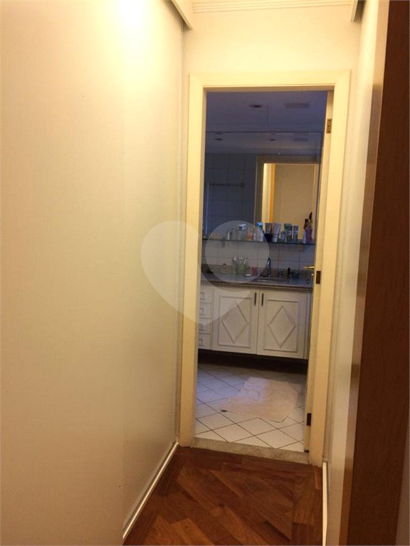 Apartamento à venda com 3 suítes em Vila Suzana, São Paulo, SP