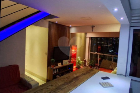 Apartamento à venda com 2 quartos, sendo 1 suíte,  em Vila Andrade, São Paulo, SP
