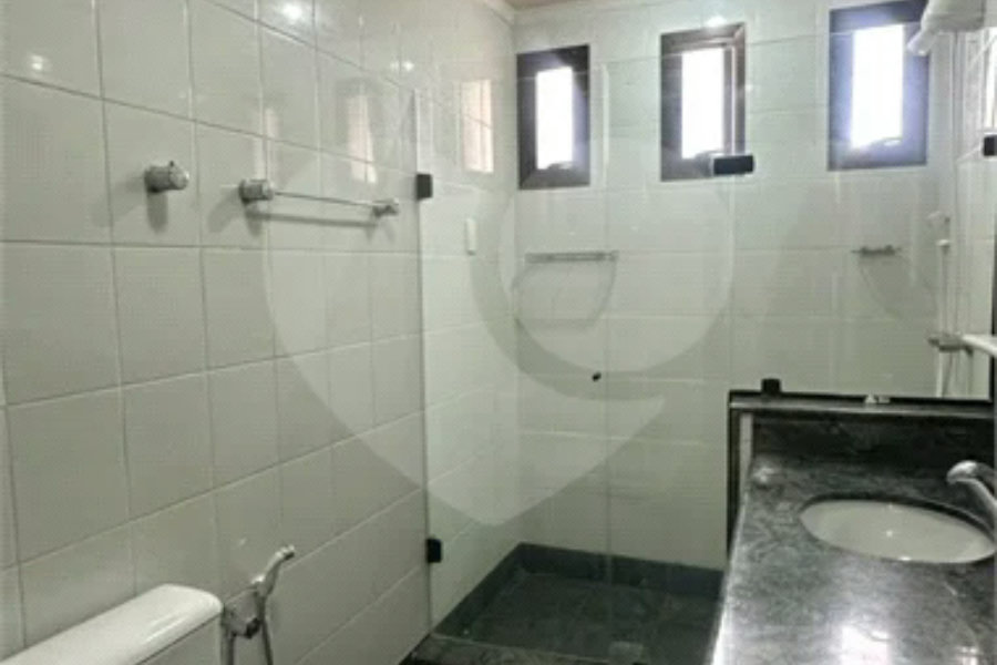 Apartamento de Alto Padrão no Edifício Lygia Nazareth Guidotti Alves – Centro de Piracicaba