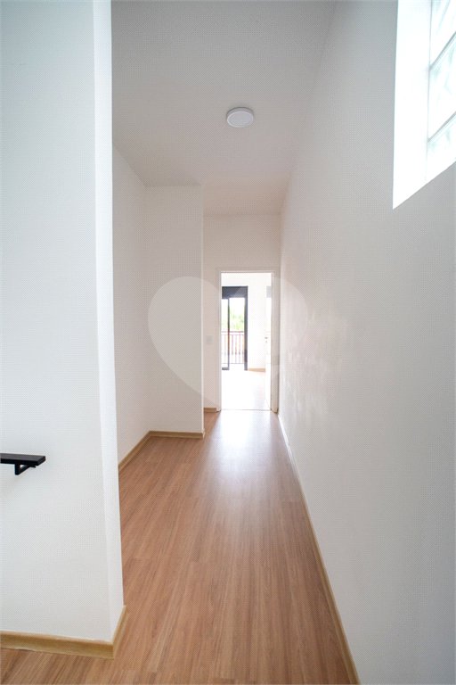 Casa à venda com 3 suítes em Vila Santista, Atibaia, SP