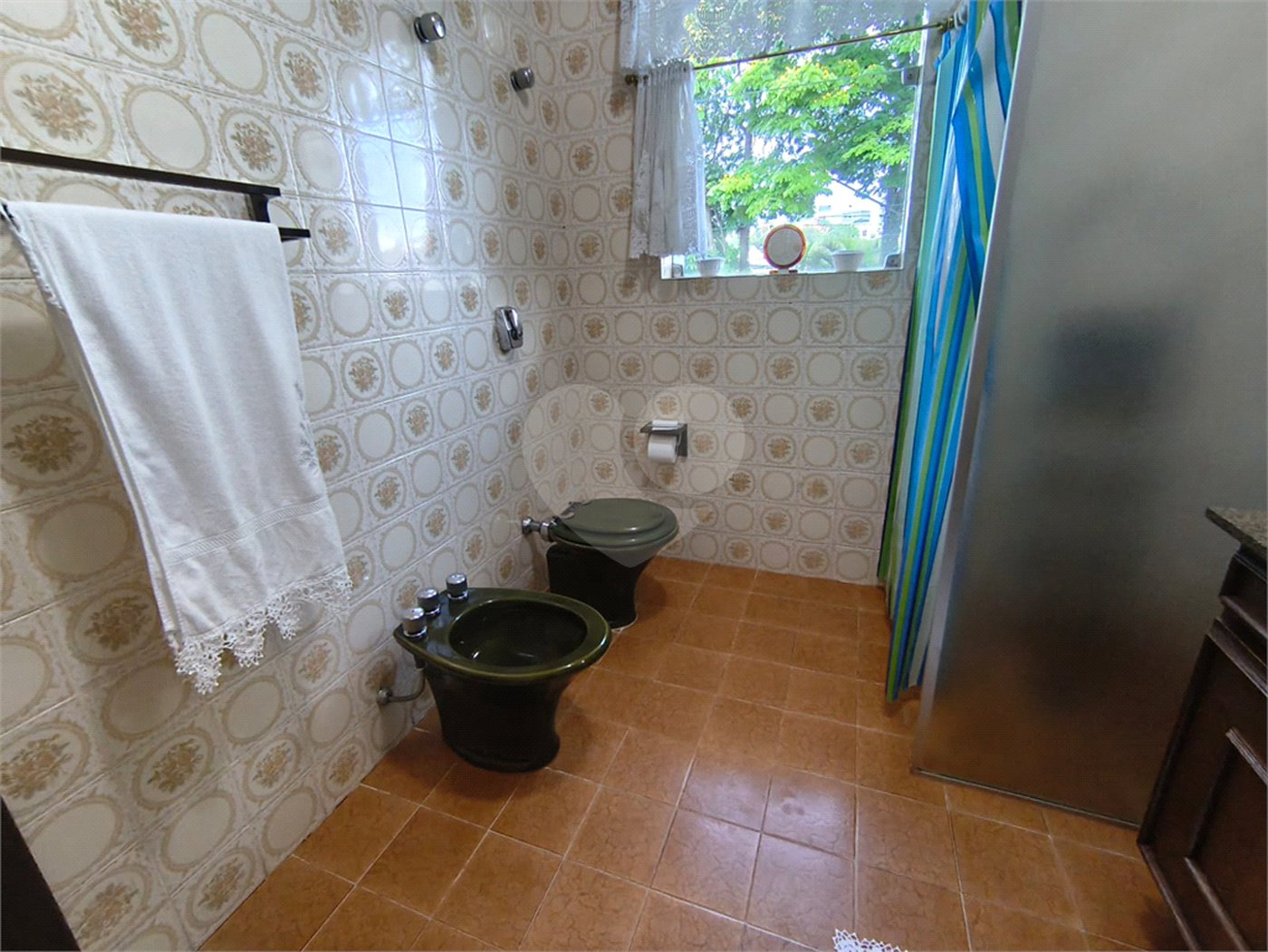 Sobrado para alugar com 4 quartos, sendo 2 suítes, em Jardim França, São Paulo, SP