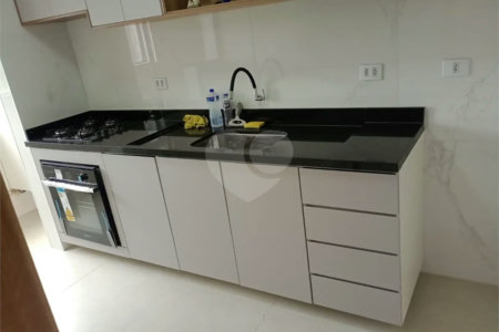 Apartamento à venda no Jabaquara com 2 quartos e 1 vaga