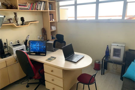 Casa à venda com 4 quartos, sendo 2 suítes, em Vila São Francisco, São Paulo, SP