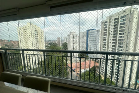 Apartamento à venda com 3 quartos, sendo 1 suíte,  em Vila Andrade, São Paulo, SP