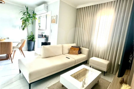 Apartamento à venda com 2 quartos, sendo 1 suíte,  em Cerâmica, São Caetano do Sul, SP