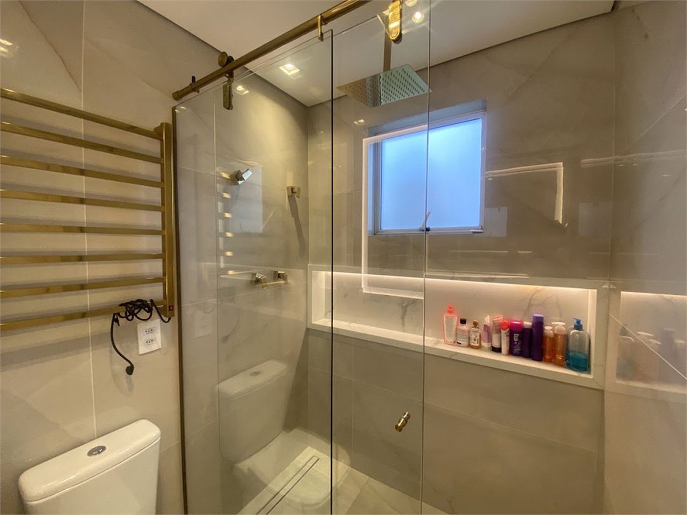 Apartamento Residencial à venda, Embaré, Santos - AP0945.