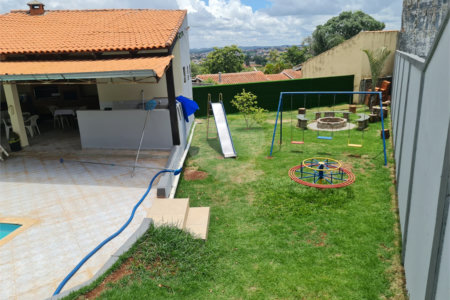 Sobrado para alugar com 3 quartos, sendo 2 suítes, em Jardim Paulista, Atibaia, SP