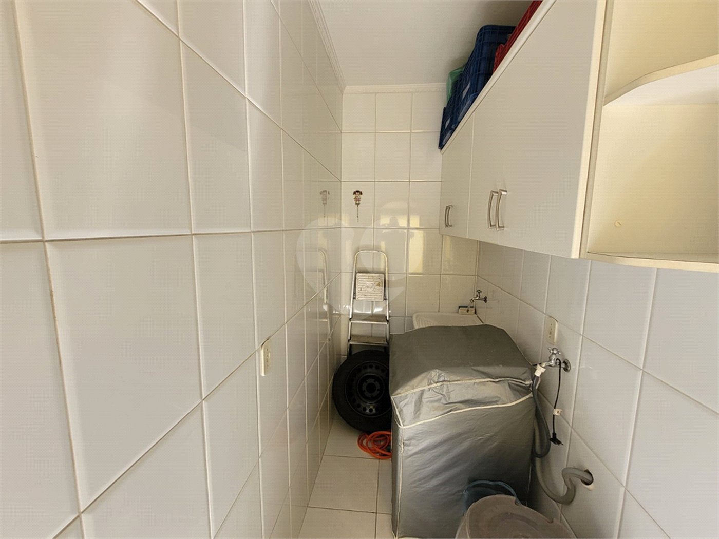 Sobrado à venda com 3 quartos, sendo 1 suíte, em Vila dos Remédios, São Paulo, SP