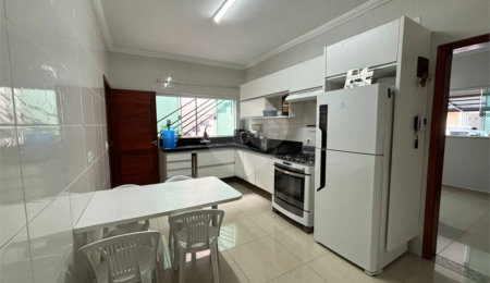 Casa à venda com 2 quartos, sendo 1 suíte,  em Jardim Belo Horizonte, Indaiatuba, SP
