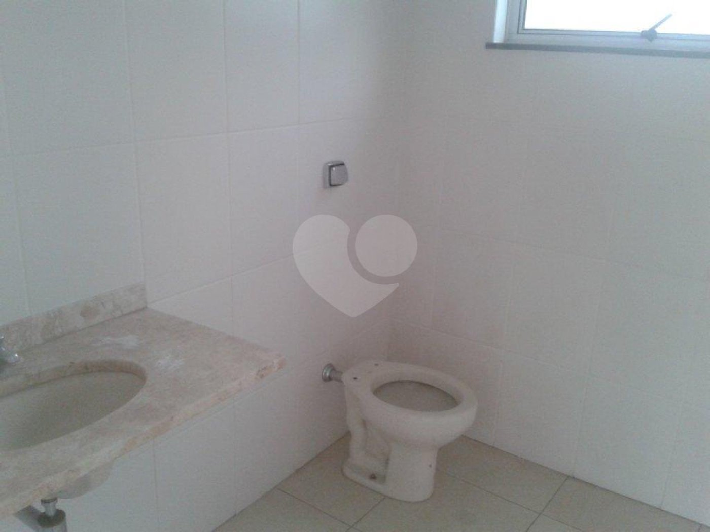 Sobrado à venda com 8 quartos em Vila Tramontano, São Paulo, SP