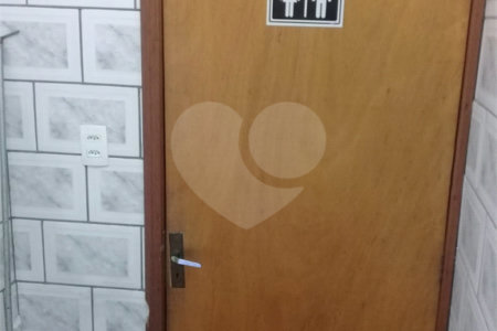 Sobrado à venda com 4 quartos, sendo 2 suítes,  em Jardim Regina, Indaiatuba, SP