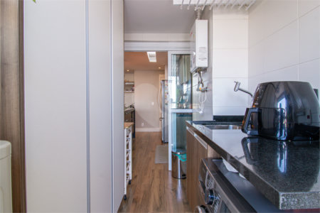 Apartamento à venda com 2 quartos, sendo 1 suíte, em Santo Amaro, São Paulo, SP